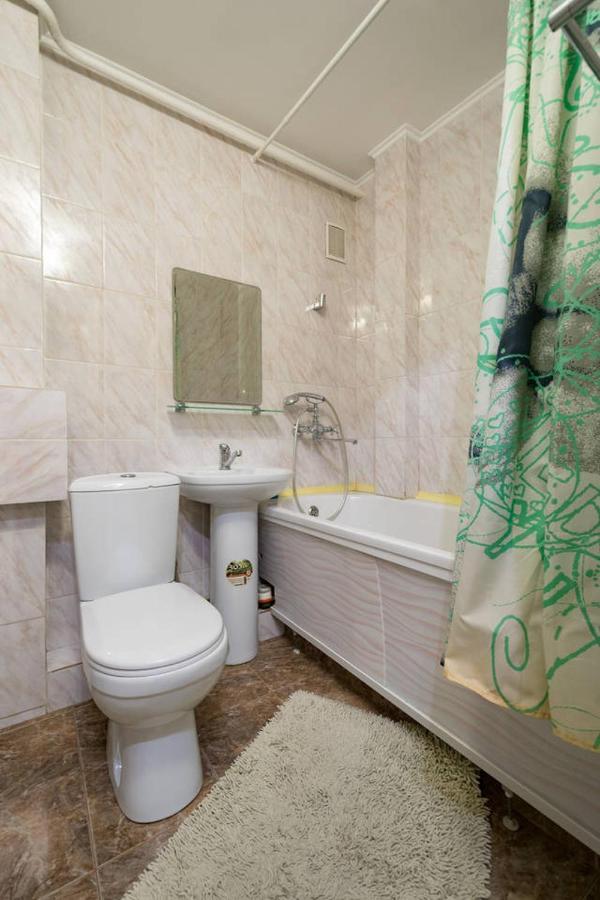 Apartment Nadezhda At Zheltoskan 77/79 阿拉木图 外观 照片